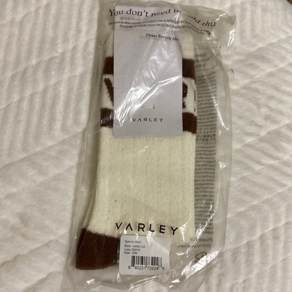 🆕 Varley “Spencer Sock” Black, Tan, Cream Yoga Fuzzy Socks 3-Pack! 💥 - Picture 3 of 4